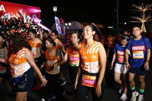 BIB: 28128, 29082, 28332, 20620
                            <button type="button" onclick="openModal(23073008)" class="btn btn-primary btn-sm float-right btn-popup" data-toggle="modal" data-target=".modal-high-quality">
                        <i class="fas fa-shopping-cart"></i> Add to Cart
                    </button>
                                            <button type="button" onclick="isThisMe(23073008, true)" class="btn btn-success btn-sm float-right btn-popup btn-isme hidden" data-toggle="tooltip" data-placement="bottom" title="นี่คือรูปของคุณใช่ไหม คลิกที่นี่เพื่อเอาเข้าอัลบั้ม">
                        <i class="fas fa-plus"></i> Add to album
                    </button>
                    <button type="button" onclick="isThisMe(23073008, false)" class="btn btn-warning btn-sm float-right btn-popup btn-isnotme hidden">
                        <i class="fas fa-ban"></i> Remove from album
                    </button>